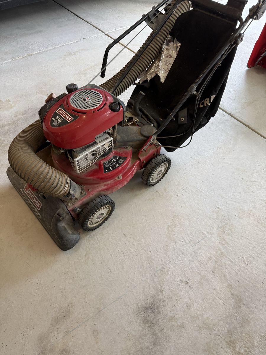 24” Craftsman Lawn Vacuum