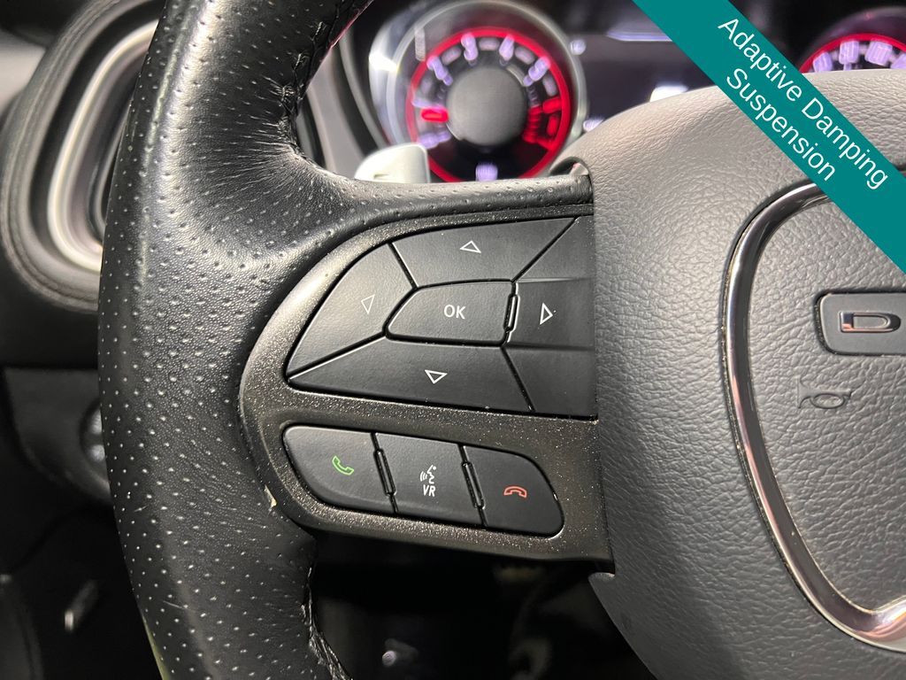 Main image 10