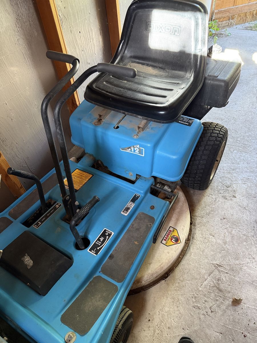 Dixon ZTR 312 Riding Lawn Mower or Zero Turn Mower