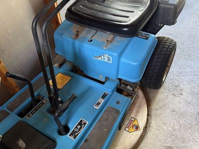Dixon ZTR 312 Riding Lawn Mower or Zero Turn Mower