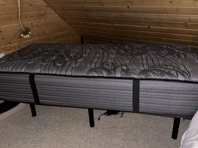 Twin bed
