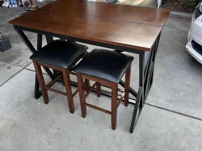 Folding Dining table with stools