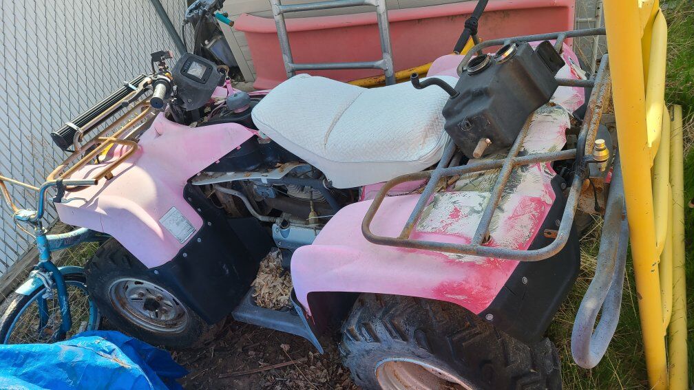 Roketa 400cc atv needs work  4x4