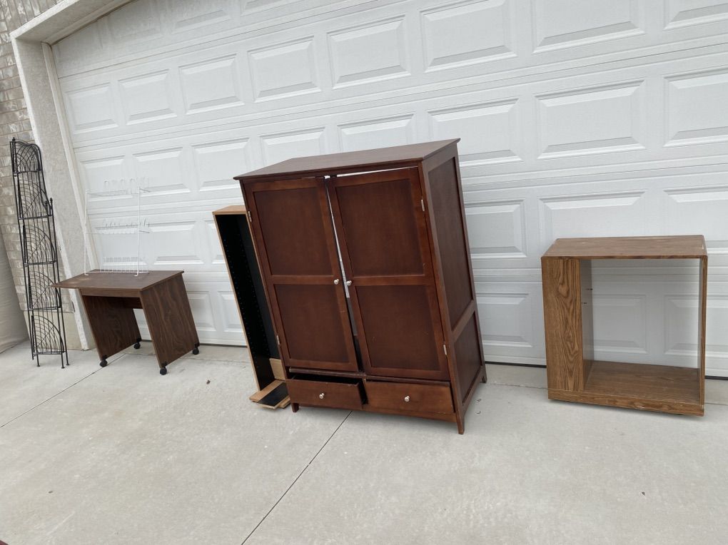 Free Misc Furniture