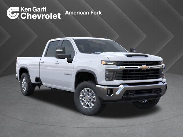 2025 Chevrolet Silverado 3500HD LT