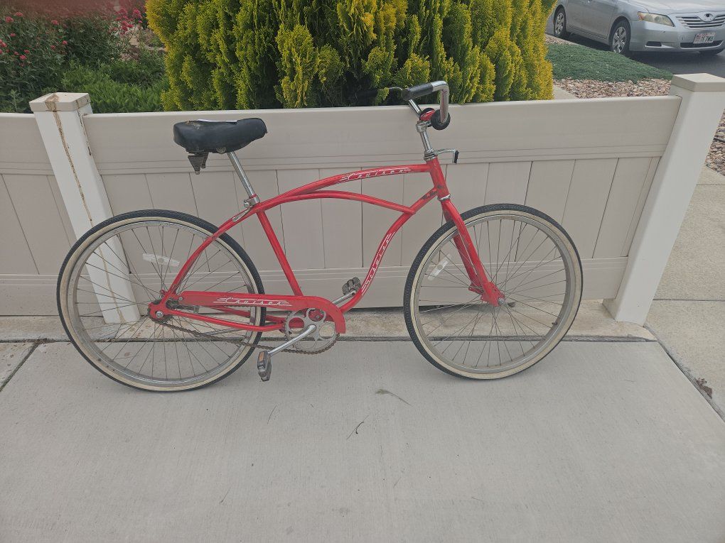 Red Schwinn Classic Cruiser Bike - Single Speed