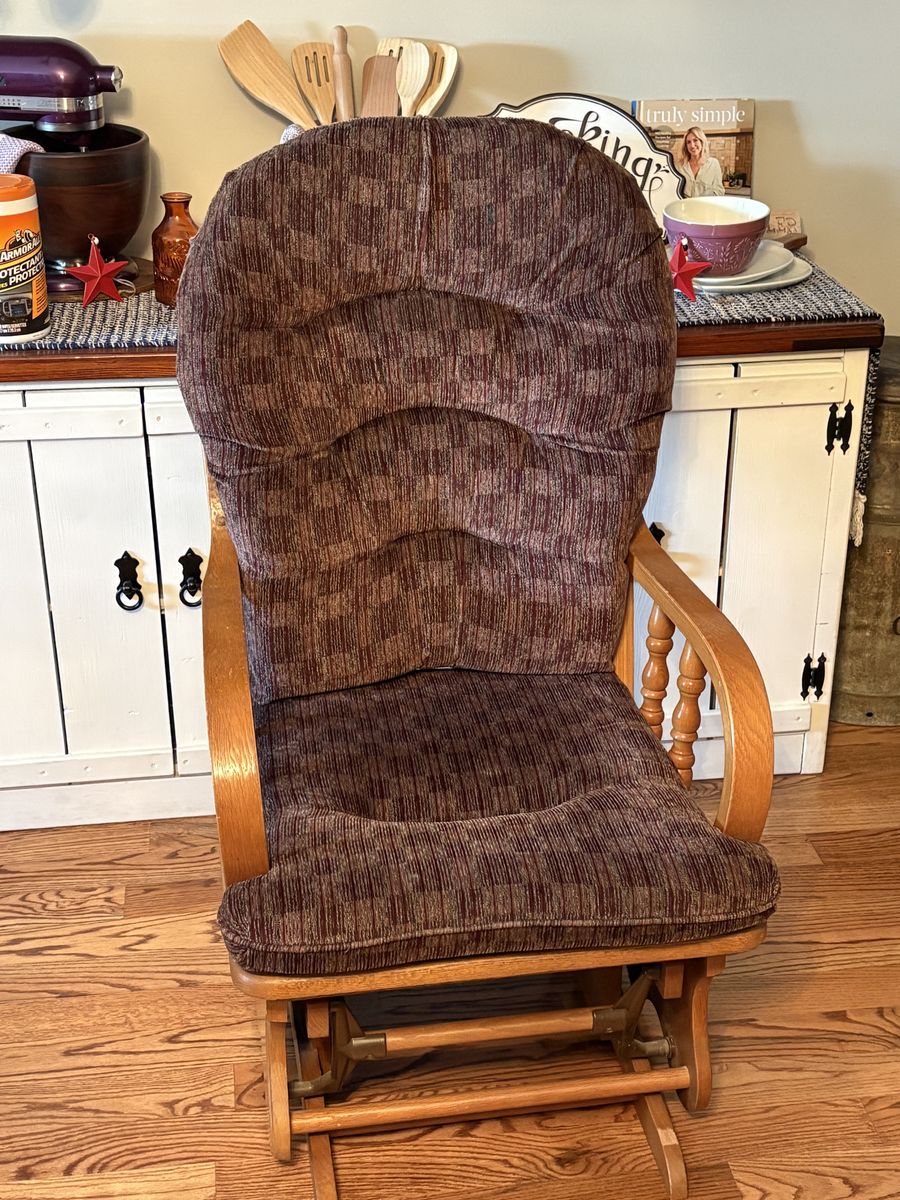 Rocker Glider