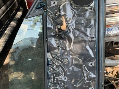 Ford Mustang complete power doors w/glass, speakers, motors SN95