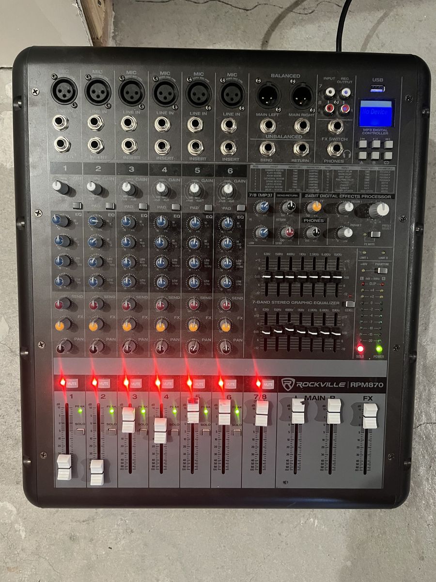 Rockville RPM870 Powered Mixer