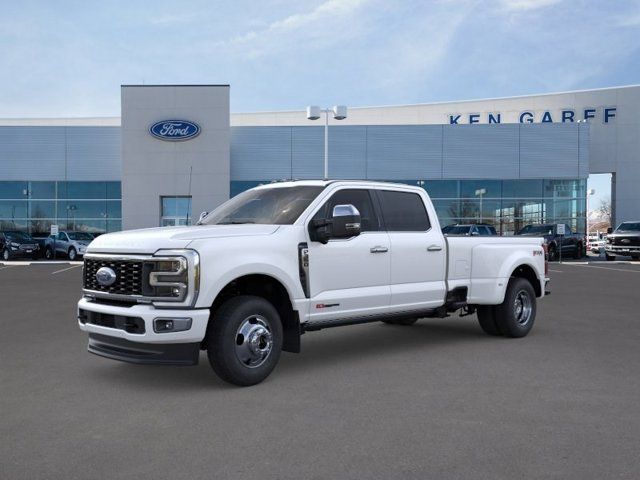 2026 Ford F-350 Super Duty Platinum