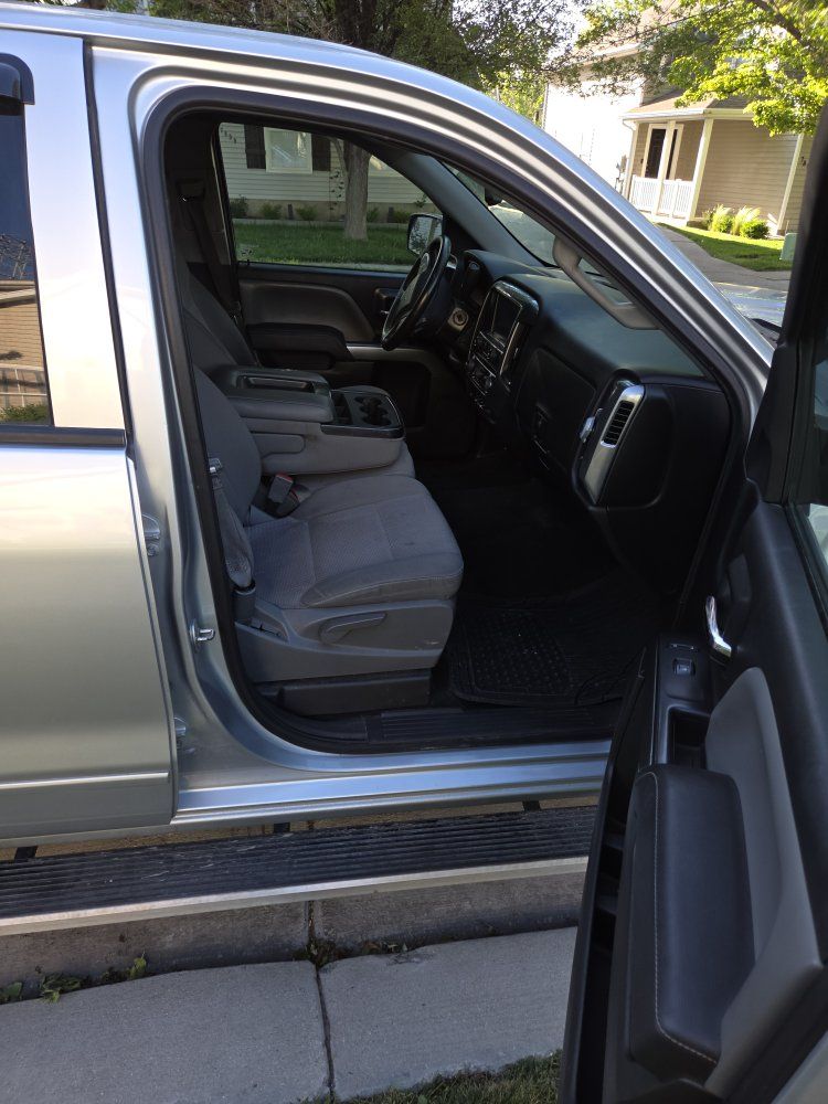 Main image 7