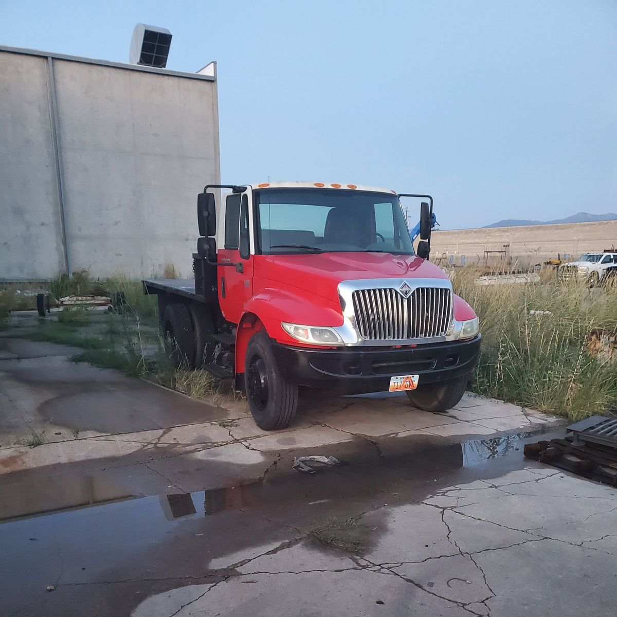 2004 International DuraStar 4300 