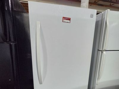 GREAT KENMORE UPRIGHT FROST FREE FREEZER! W-WARRANTY