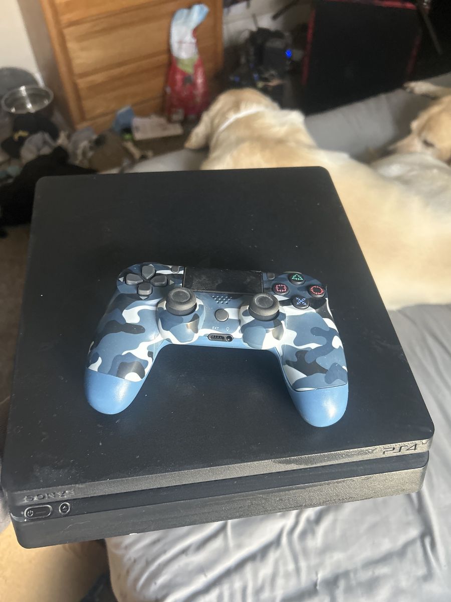 Sony PlayStation 4 (PS4) Console with Blue Camo Controller