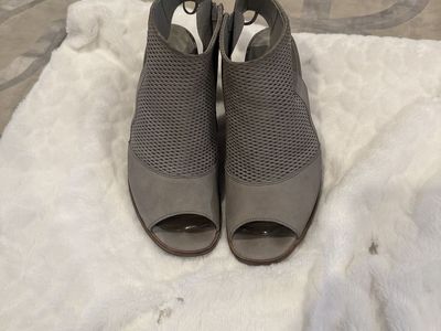 Paul Green Peep Toe Booties