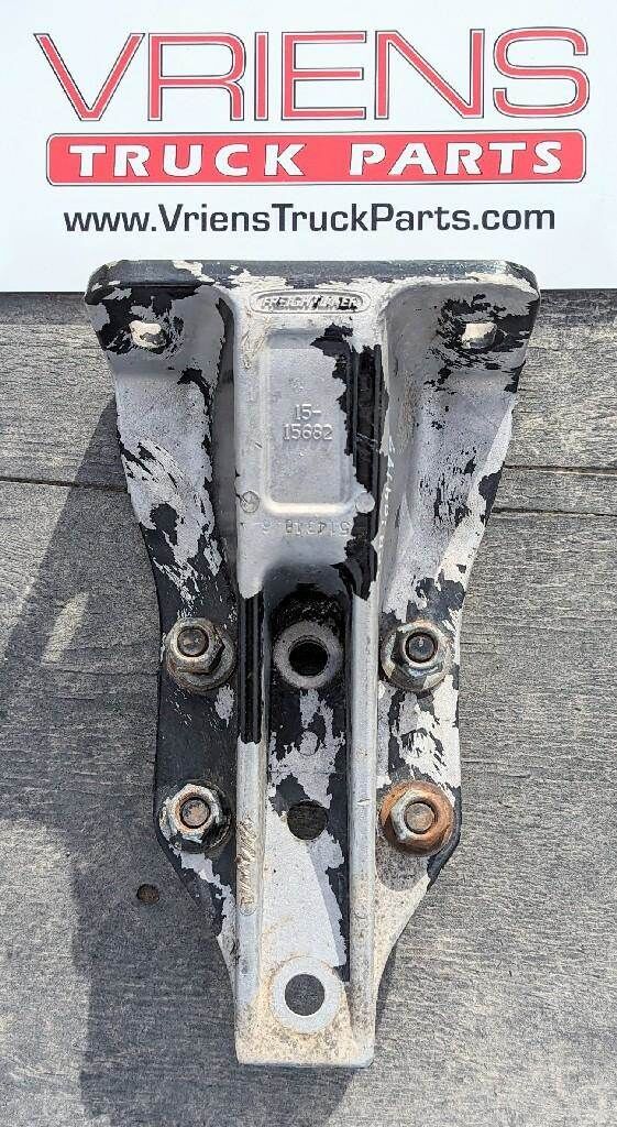 Freightliner Bracket