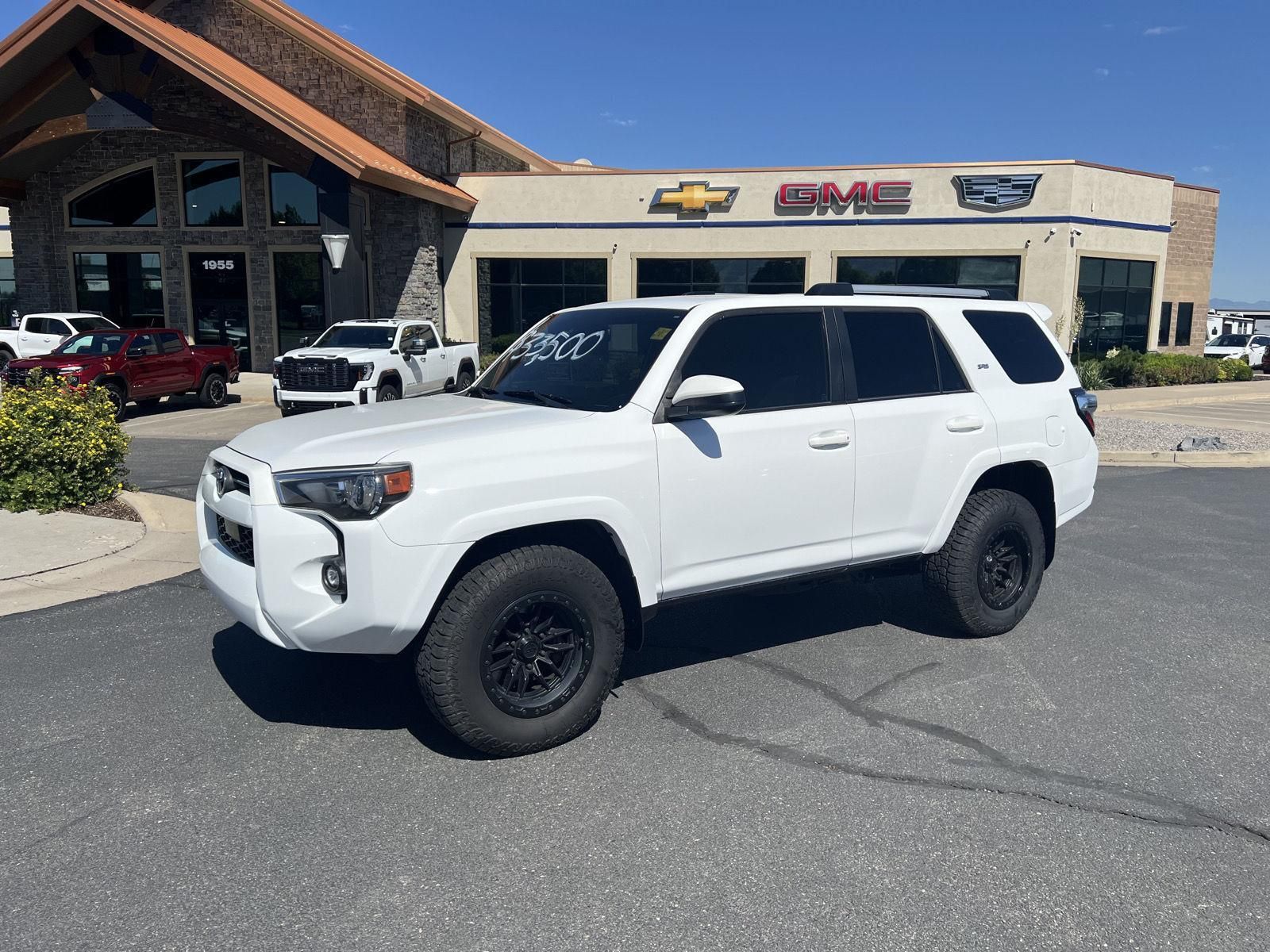 2022 Toyota 4Runner SR5