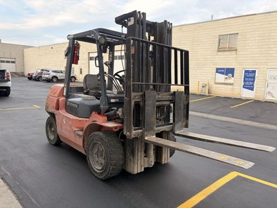 8000 pound Toyota Forklift diesel