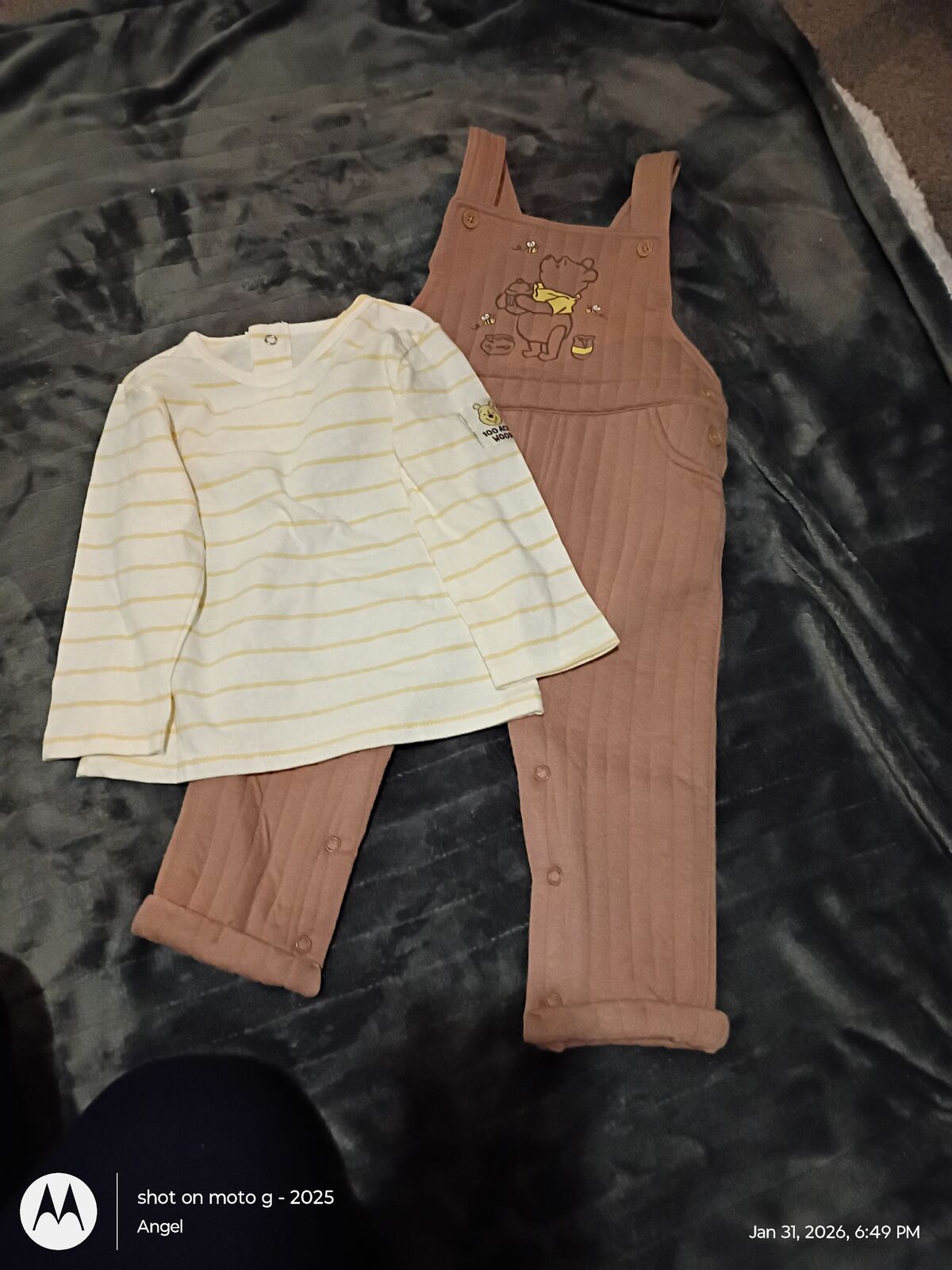 Disney Baby - Winnie The Pooh 2 piece