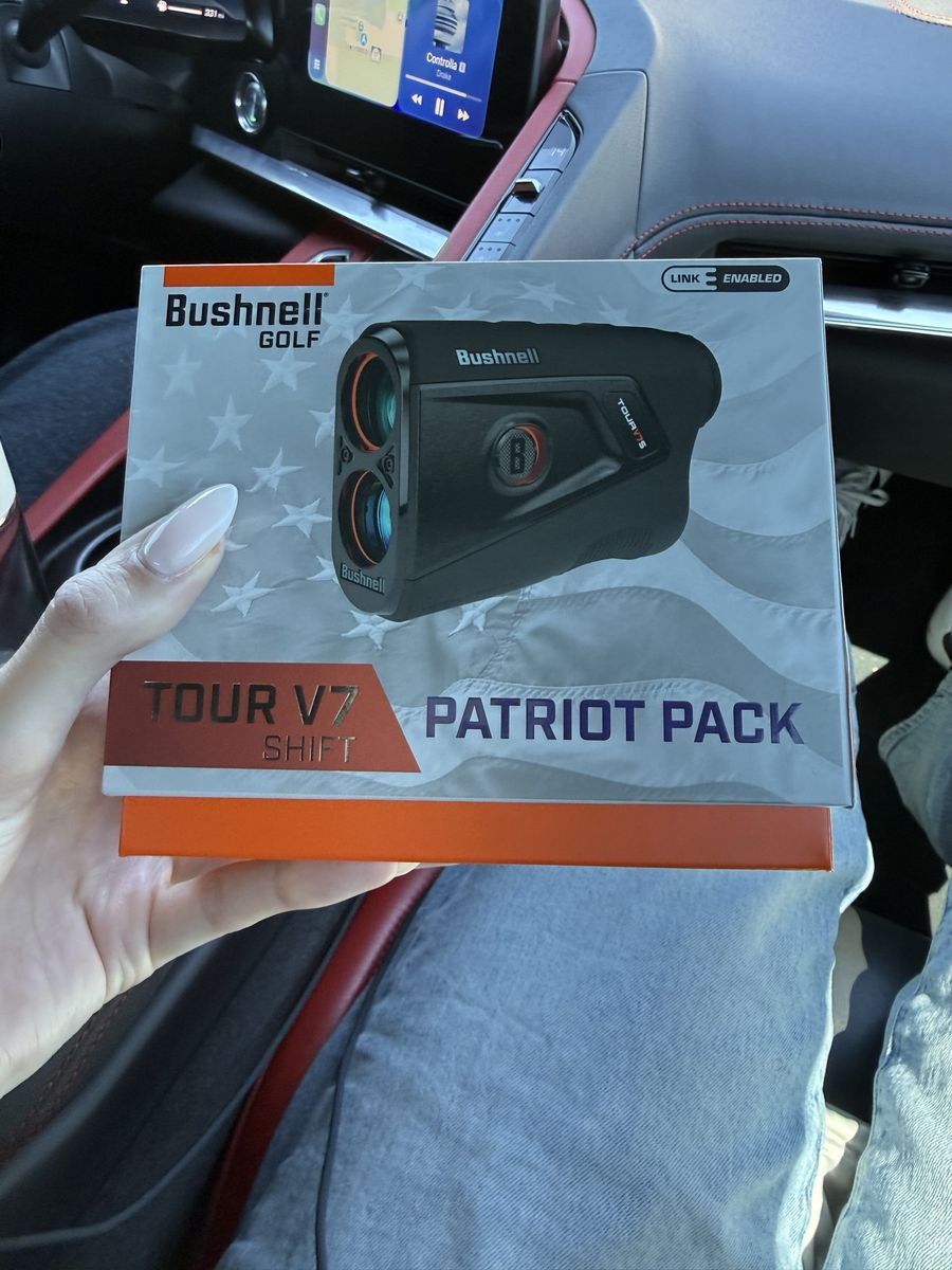 Bushnell V7 Golf Range Finder with Slope