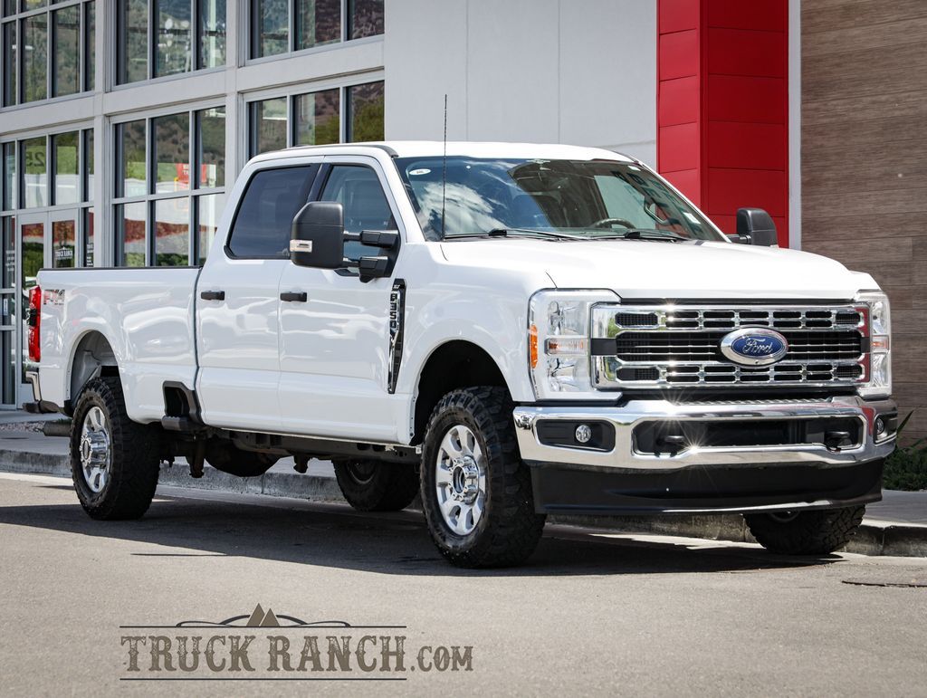 2023 Ford F-350 Super Duty XLT