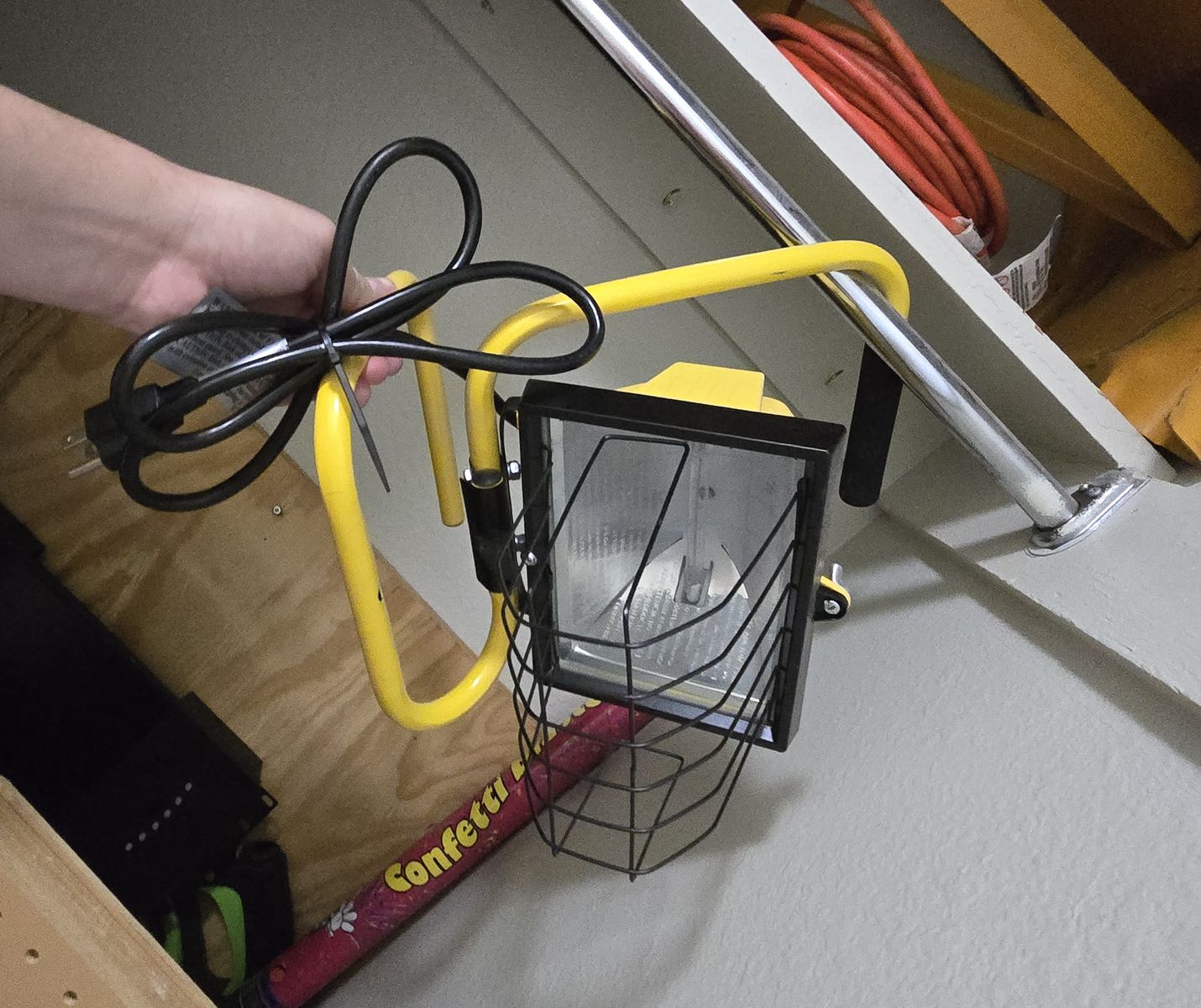 Single Floor. Hanging Flood Lamp