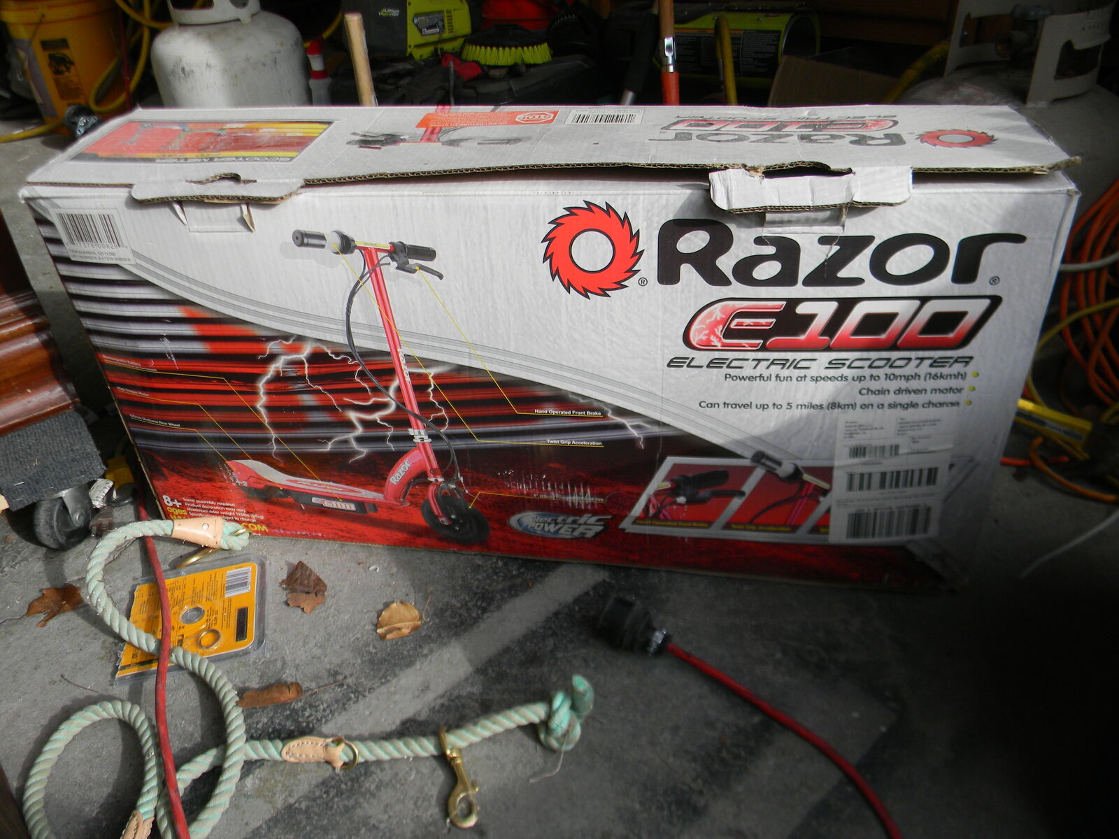 Razor electric scooter