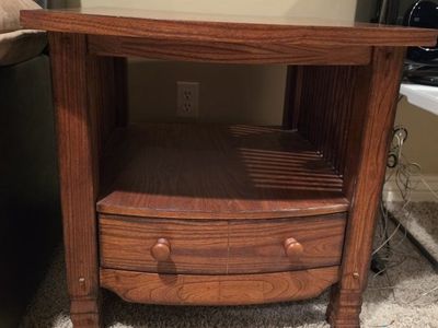 Set of 2 Vintage Wooden Mission Style End Table Nightstands/End Tables with Drawer and Slatted Sides