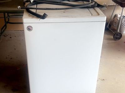 (FREE)Amana White Top Load Washing Machine