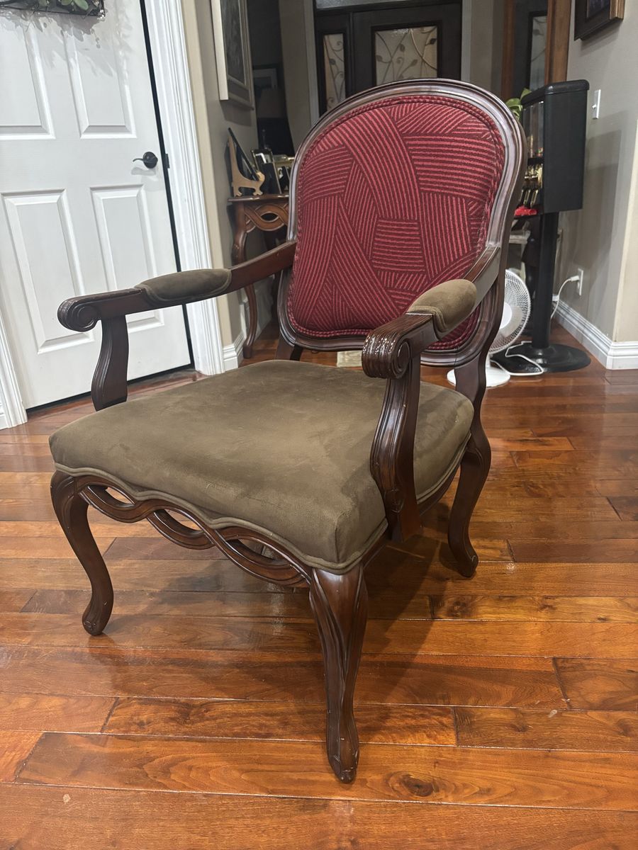 Arm Chair