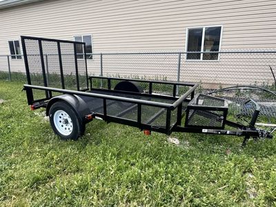 Carry-On Trailer 5.5-ft x 9-ft Steel mesh Utility