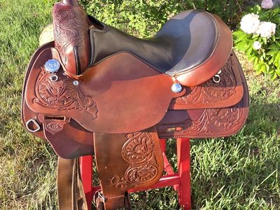15in Circle Y Western Saddle