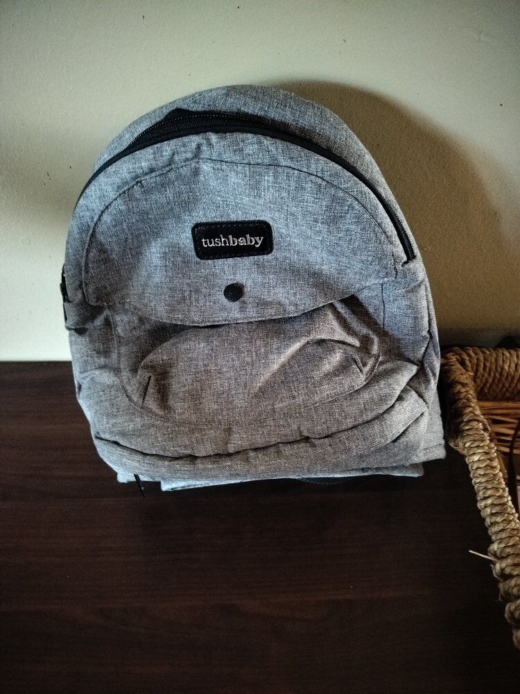 brand new tush baby carrier