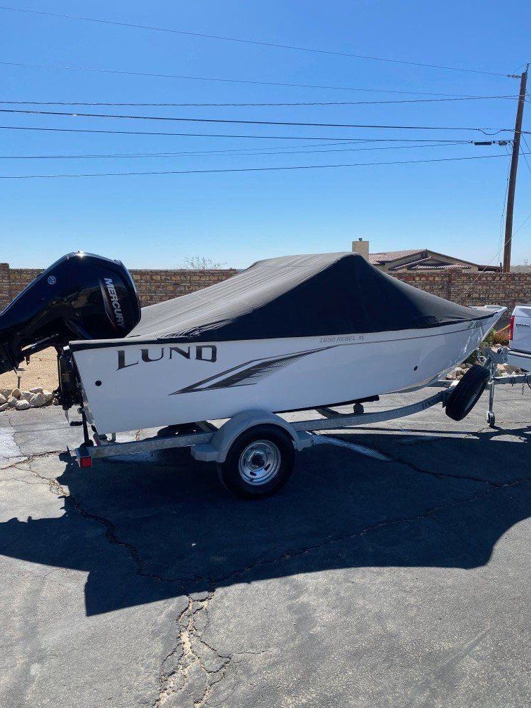 Like new Lund Rebel Sport XL 1650