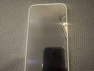 iPhone 13 – 128GB – White– Excellent Condition