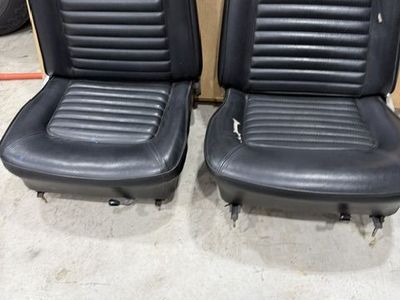 1964-1966 FORD MUSTANG COUPE FRONT RIGHT /PASSENGER SIDE BUCKET SEAT - BLACK