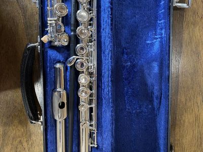 Pathfinder Student Flute with Hard Case - For Parts / Repair