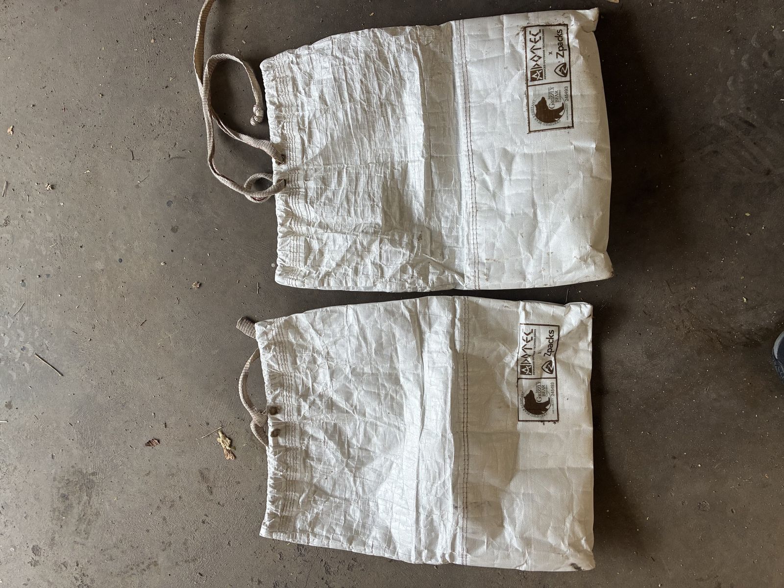 Adotec Grizzly Bear Resistant Bag - 14L