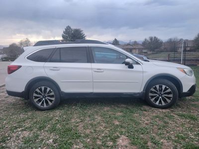 2016 SUBARU OUTBACK 2.5i Limited Pwr Moon/Nav
