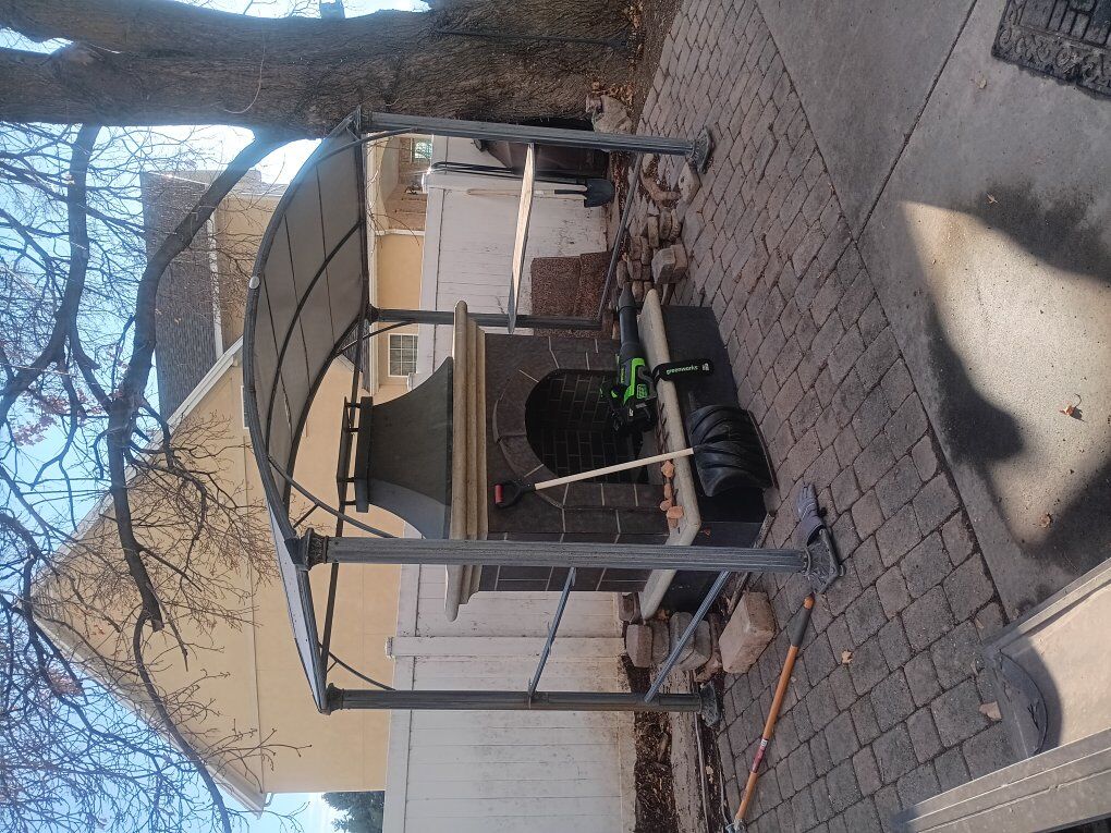 medal covering outdoor decor