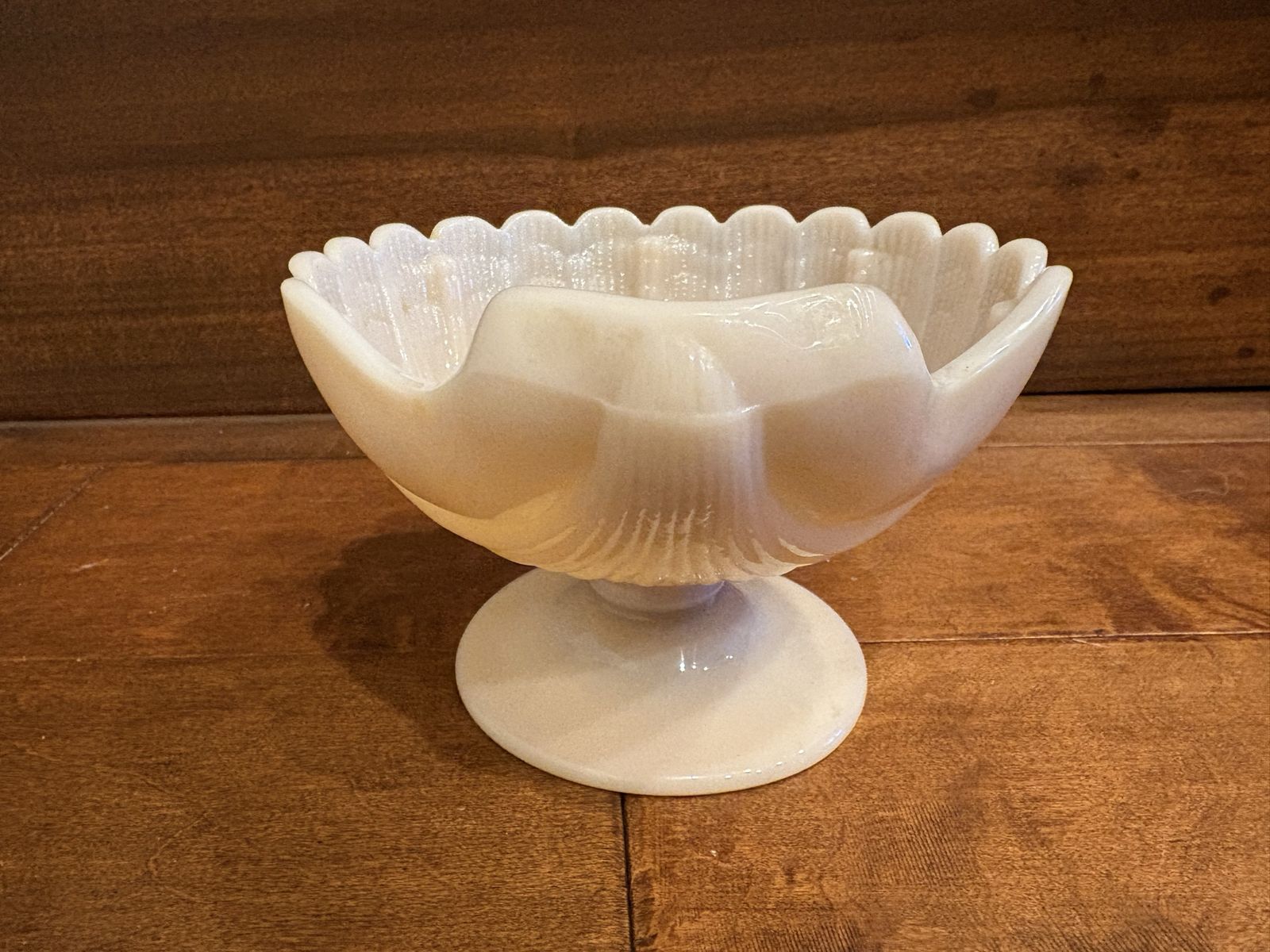 Main image 4