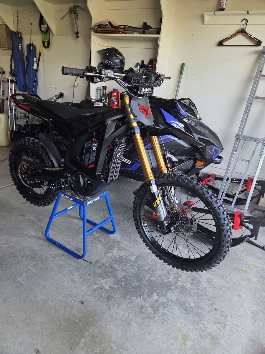 2026 Arctic Leopard XE Pro S