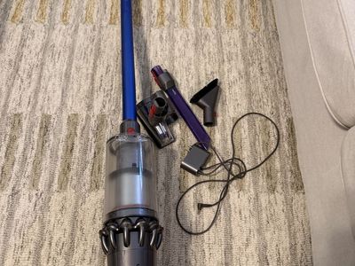 Dyson vacuum v10