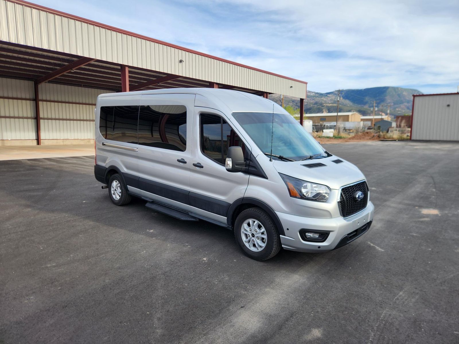 2025 Ford Transit 350 XLT