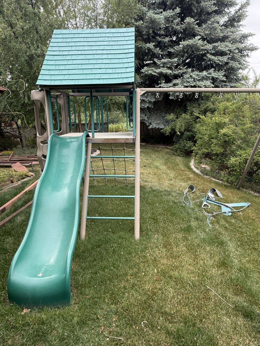 Lifetime big stuff adventure swing set .