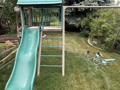 Lifetime big stuff adventure swing set .