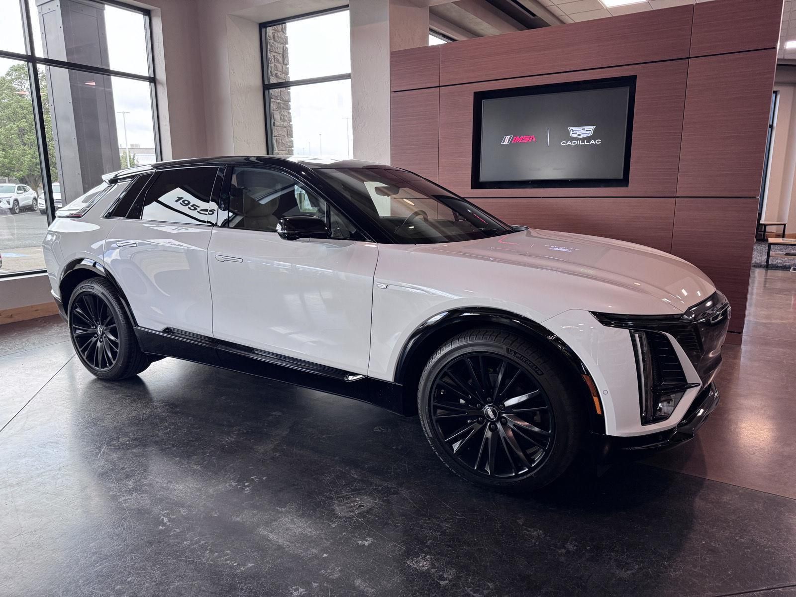 2026 Cadillac LYRIQ Premium Sport
