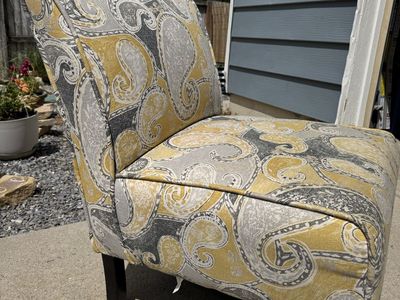 Paisley Chair