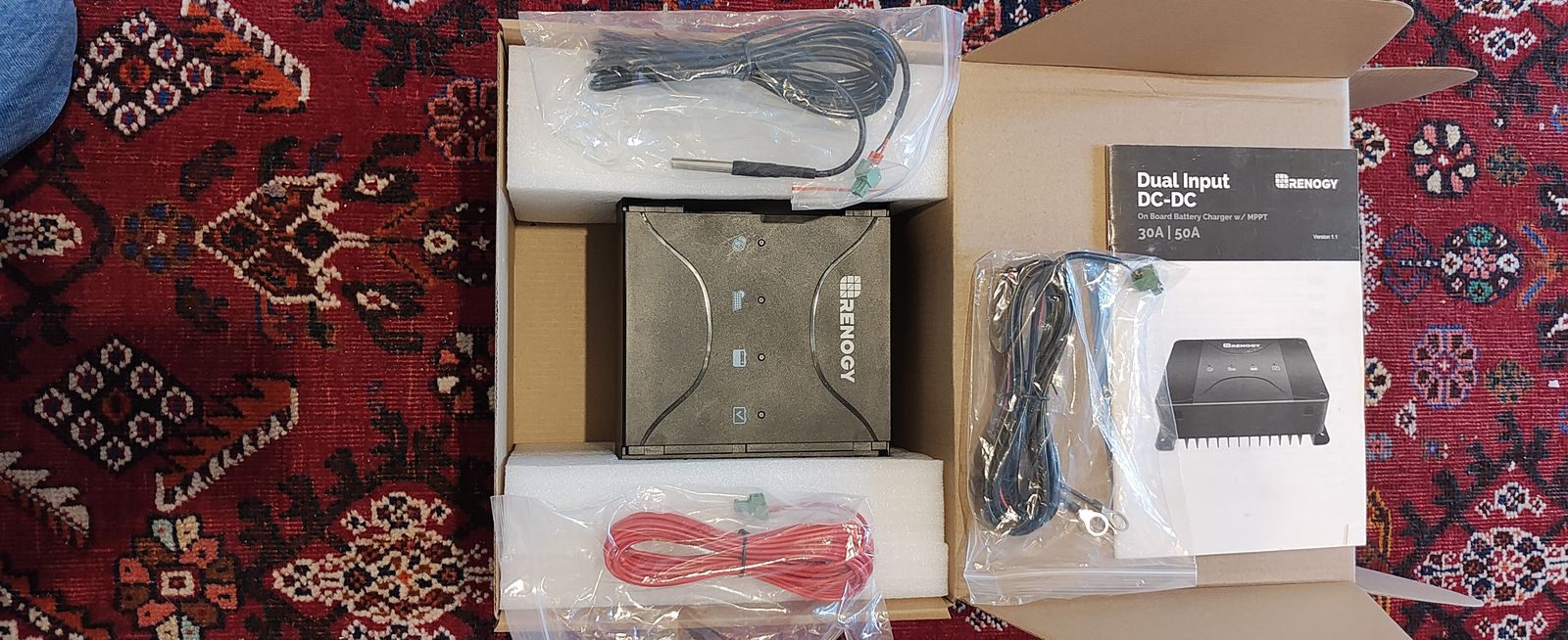 Renogy Batter Charger 50A Dc to Dc With MPPT Solar Charger