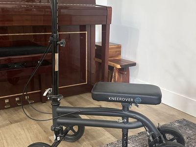 KneeRover Steerable Knee Scooter - Black Folding Mobility Walker